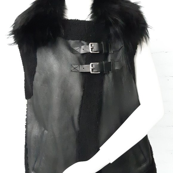 Genuine Shearling Black Vest with Real Fur Collar - Picture 8 of 9
